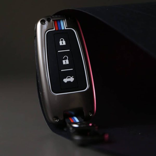 قاب ریموت فلزی لاکچری هایما S5-S7 – نمای نزدیک از طراحی جزئیات