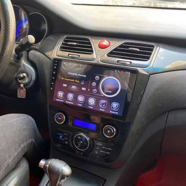 ویژگی‌های مانیتور اندروید خودرو جک J5 شامل GPS، بلوتوث و اتصال به اینترنت