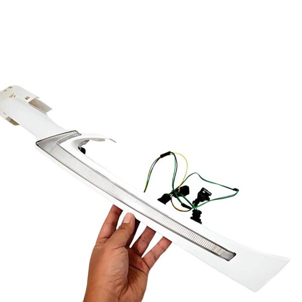 چراغ دیلایت پژو 206 با نور LED سفید و طراحی فابریک