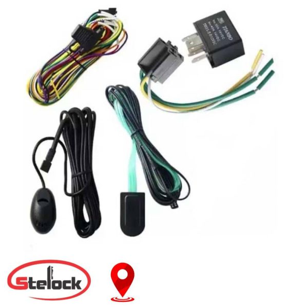 ردیاب خودرو استیلاک ST30 نصب‌شده در خودرو