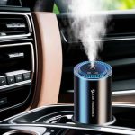 عکس گیره نصب خوشبوکننده هوشمند خودرو Car Fragrance روی دریچه کولر