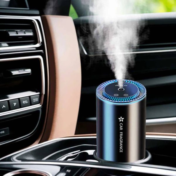 عکس گیره نصب خوشبوکننده هوشمند خودرو Car Fragrance روی دریچه کولر