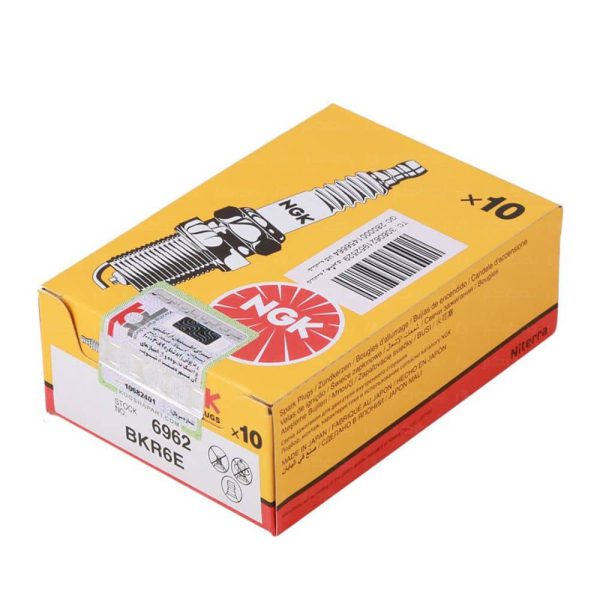 نحوه نصب شمع پایه کوتاه NGK اصلی ژاپن روی موتور خودرو