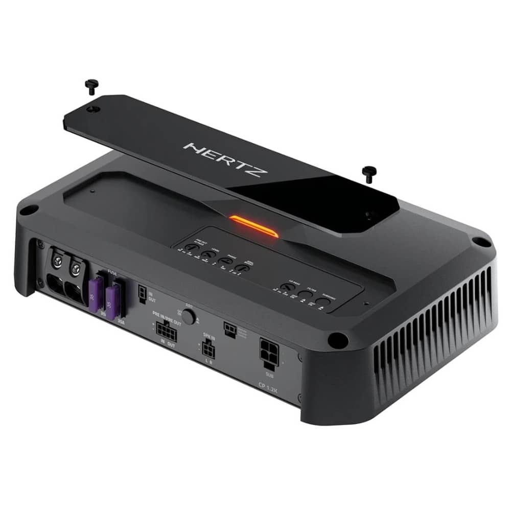 نمای زاویه‌دار آمپلی فایر HERTZ CP1.2K با طراحی فشرده و سیستم خنک‌کننده پیشرفته