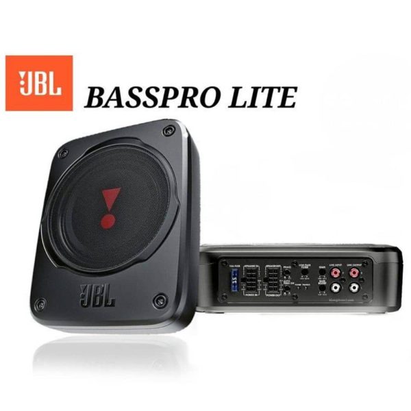 نمای کنار ساب باکس اکتیو JBL BASSPRO LITE زیر صندلی