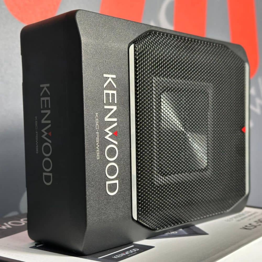 ساب باکس اکتیو kenwood KCS-PSW66 نصب شده در خودرو